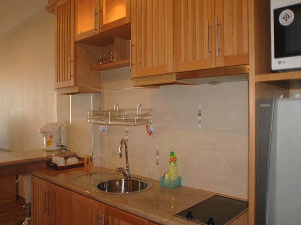 Apartments At View Talay Pattaya Exterior photo